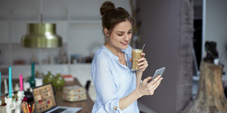 Brune tenner av kaffe: tips