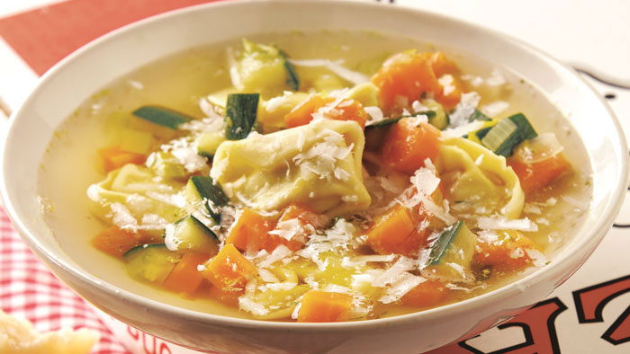 Hjemmelaget gr&oslash;nnsakssuppe